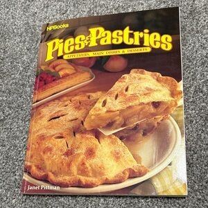 Pies & Pastries Cookbook by HPBooks – Janet Pittman (Yellow Cover)